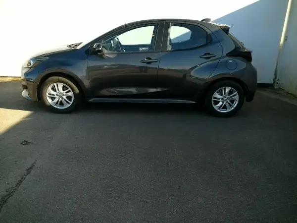 YARIS YARIS